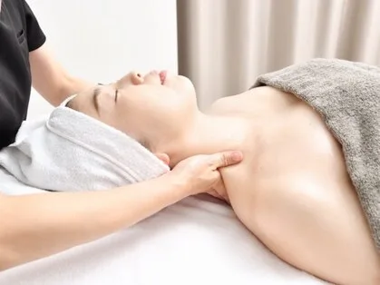 Facial Salon Cont.（コント）の店内・施術イメージ